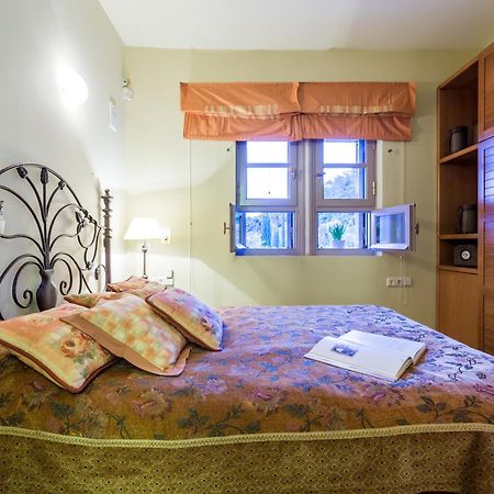 Elia Junior Suite In Epidavros With Shared Pool Nea Epidhavros Exteriör bild